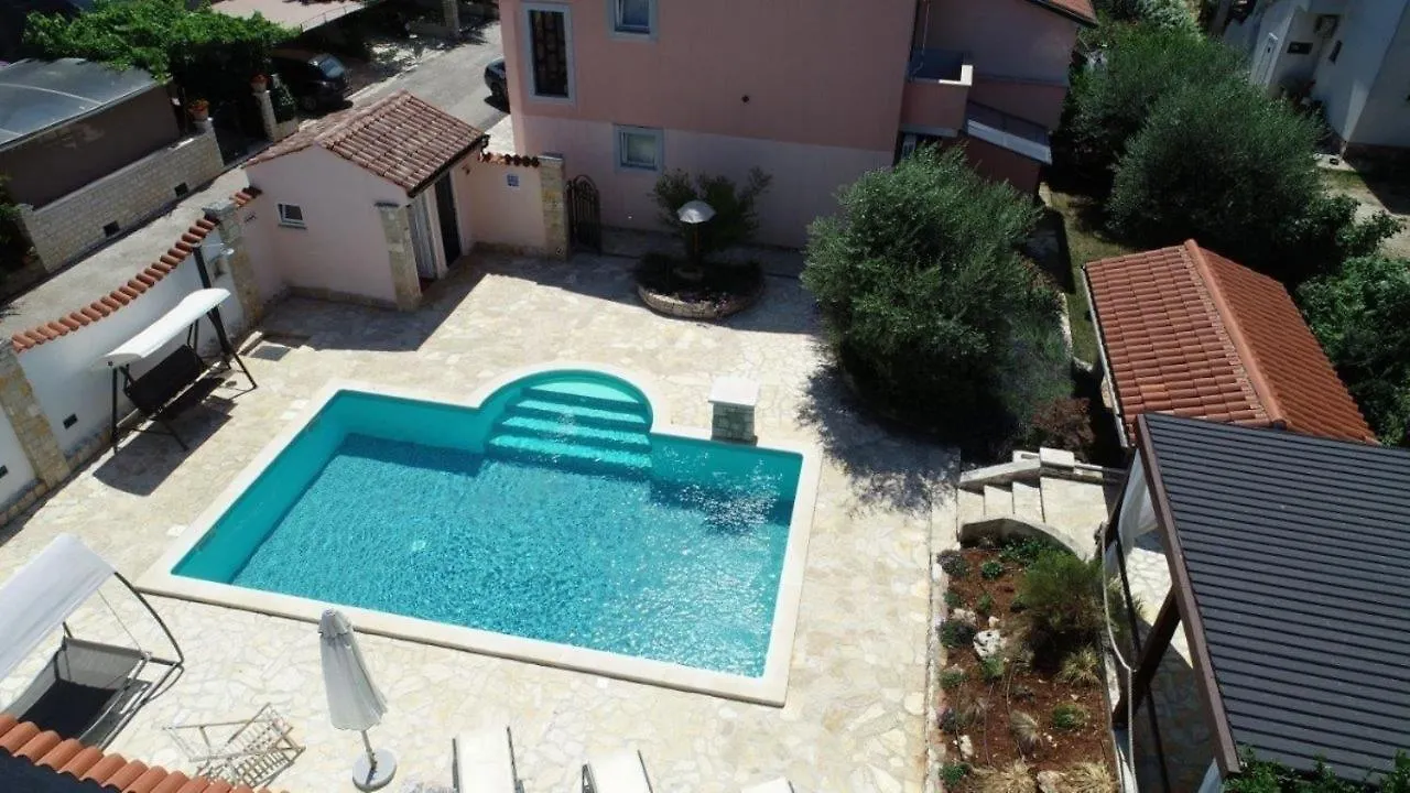 Holiday home Villa Monte Grande - #123398 Pula