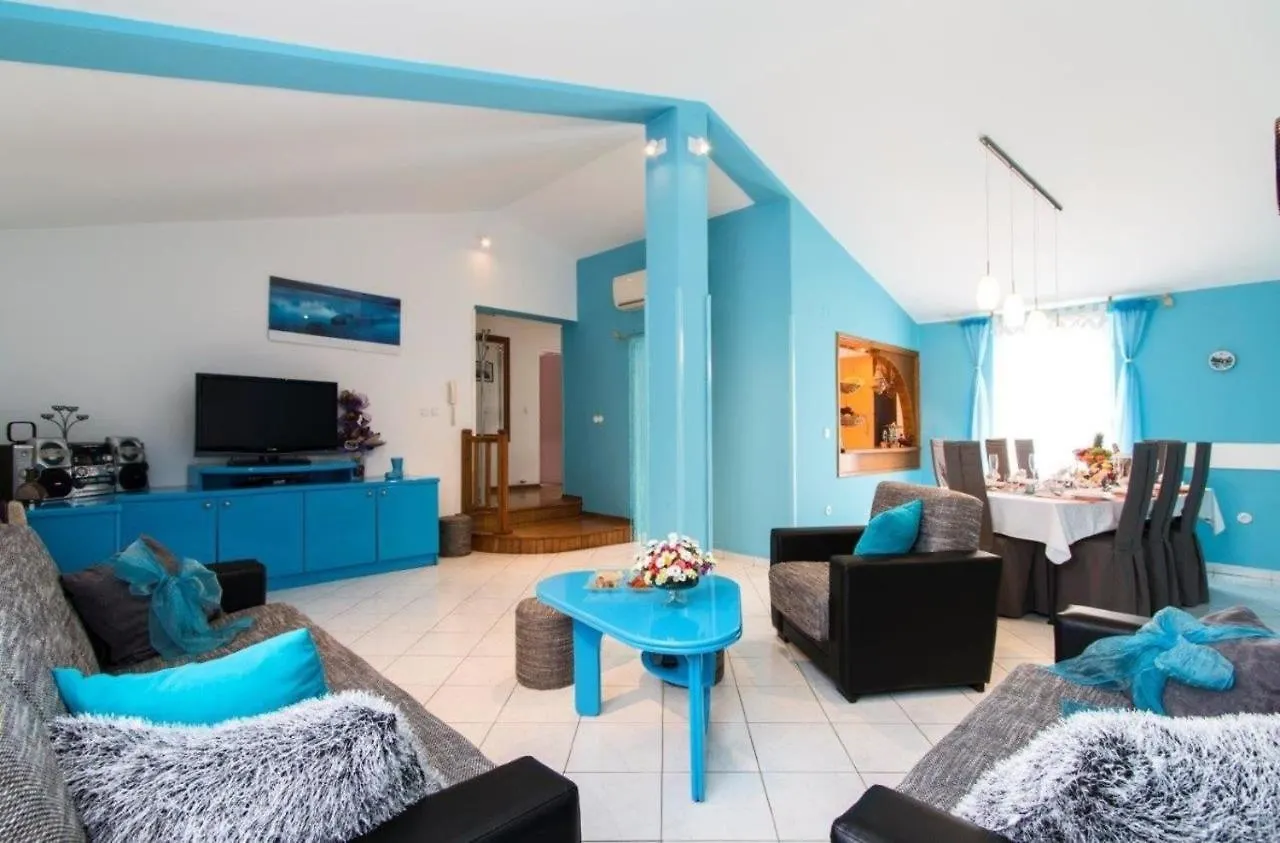 Villa Monte Grande - #123398 Pula 0*,
