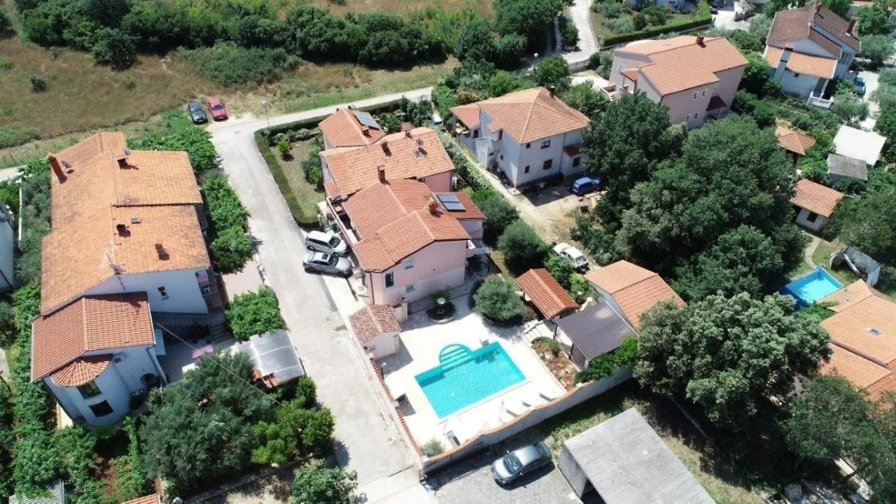 Villa Monte Grande - #123398 Pula 0*,  Croatia